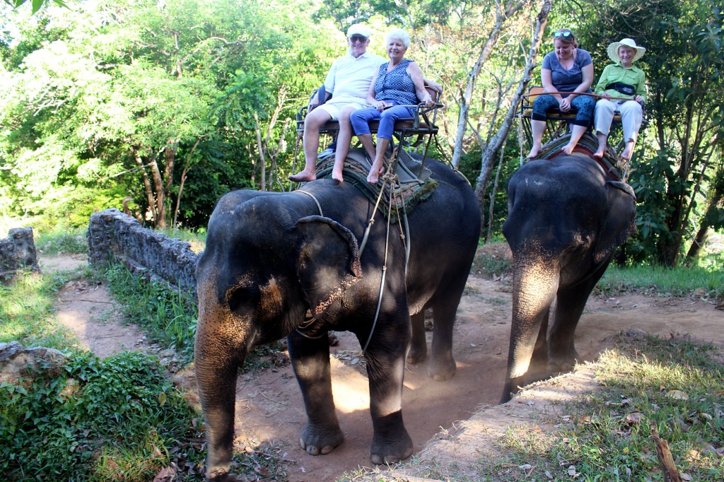 Travel Journal: Thai Cooking Class and Elephant Rides in Phuket, Thailand