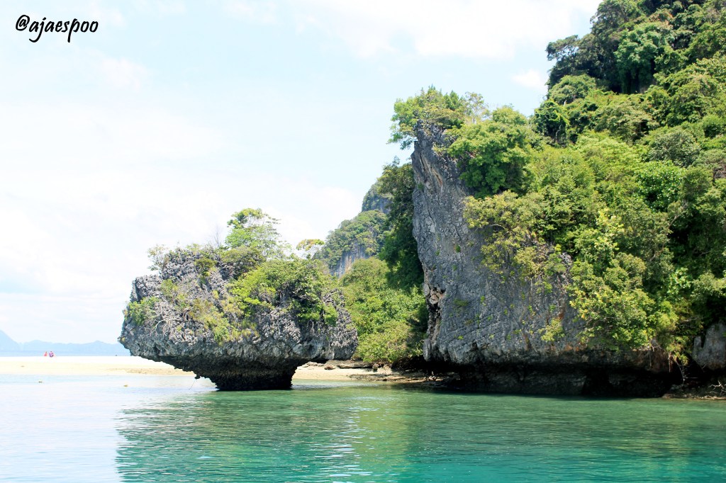 Travel Journal: Koh Hong Island Excursion